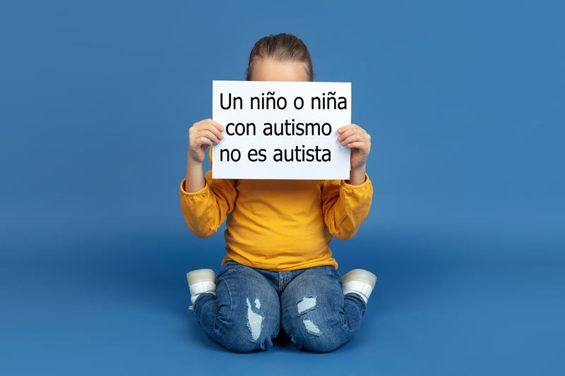 Un niño con autismo, no es autista